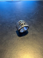 Chrome Oval Star