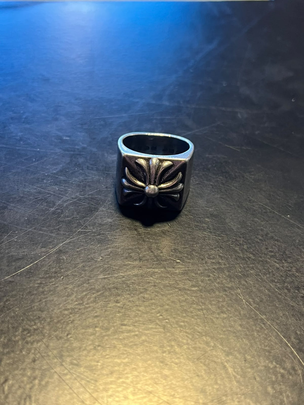 Chrome Pyramid Plus